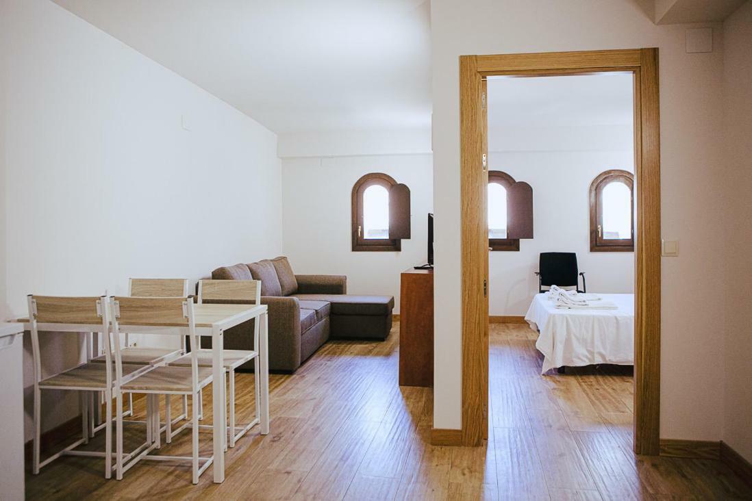Apartamentos Ducay Olite Exterior photo